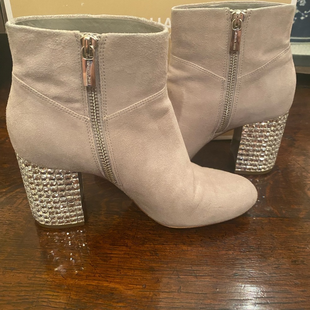 Michael Kors Arabella Pearl Gray suede boot with crystal studded heels - Picture 4 of 8